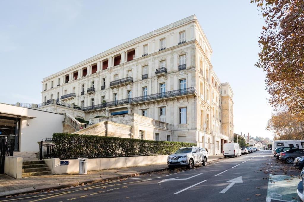Grand Hotel - Magnifique Appartement Bord De Plage Centrale Arcachon Exterior foto